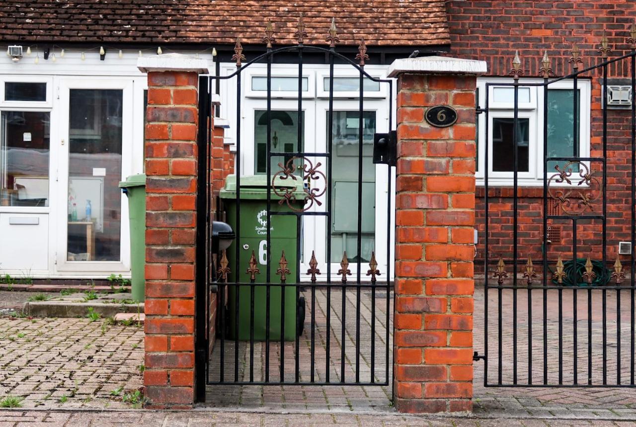 Cozy Double Room - Only Room London Exterior foto